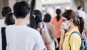 young-asian-woman-wearing-protection-mask-against-novel-coronavirus-2019-ncov-wuhan-coronavirus-public-train-station-is-contagious-virus-that-causes-respiratory-infection-healthcare-concept_42256--1